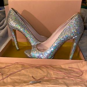 Size 37.5 (7.5) Prada Miu Mius